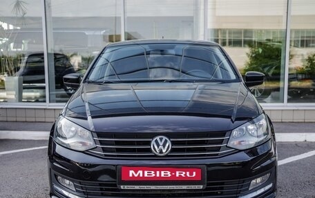 Volkswagen Polo VI (EU Market), 2017 год, 1 188 000 рублей, 2 фотография