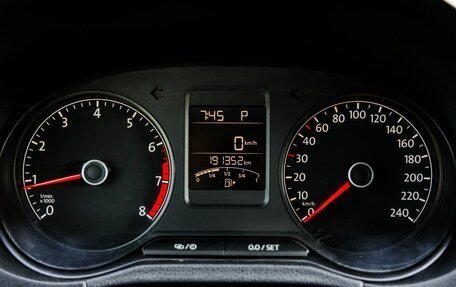 Volkswagen Polo VI (EU Market), 2017 год, 1 188 000 рублей, 21 фотография
