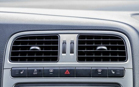 Volkswagen Polo VI (EU Market), 2017 год, 1 188 000 рублей, 26 фотография