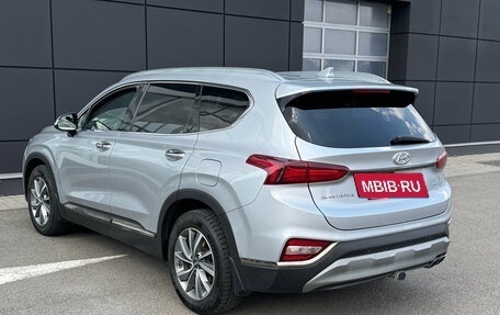 Hyundai Santa Fe IV, 2019 год, 2 480 000 рублей, 4 фотография