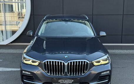 BMW X5, 2019 год, 5 570 000 рублей, 2 фотография