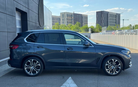 BMW X5, 2019 год, 5 570 000 рублей, 4 фотография
