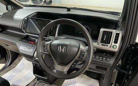 Honda Stepwgn IV, 2014 год, 1 350 000 рублей, 12 фотография