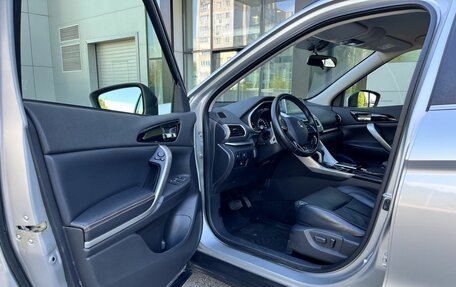 Mitsubishi Eclipse Cross, 2018 год, 1 990 000 рублей, 13 фотография
