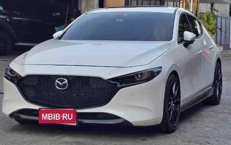 Mazda 3, 2021 год, 2 300 000 рублей, 1 фотография