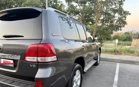 Toyota Land Cruiser 200, 2011 год, 3 700 000 рублей, 4 фотография