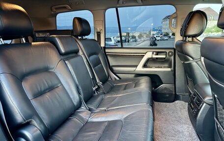 Toyota Land Cruiser 200, 2011 год, 3 700 000 рублей, 17 фотография
