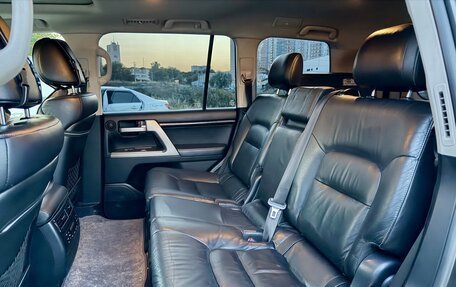 Toyota Land Cruiser 200, 2011 год, 3 700 000 рублей, 19 фотография