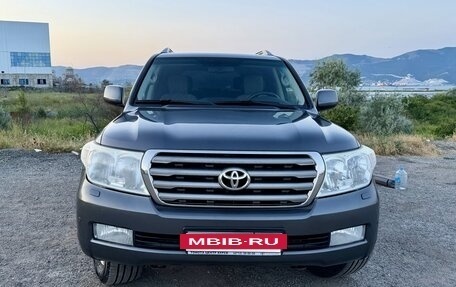 Toyota Land Cruiser 200, 2011 год, 3 700 000 рублей, 10 фотография