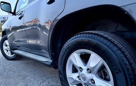 Toyota Land Cruiser 200, 2011 год, 3 700 000 рублей, 38 фотография
