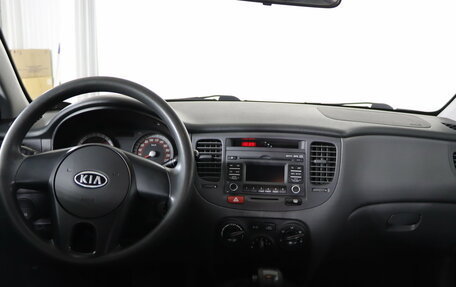 KIA Rio II, 2010 год, 629 990 рублей, 12 фотография