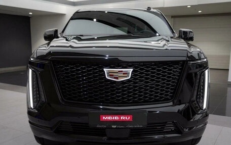 Cadillac Escalade V, 2025 год, 19 999 000 рублей, 4 фотография