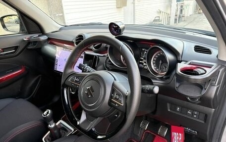 Suzuki Swift V, 2023 год, 1 277 000 рублей, 13 фотография