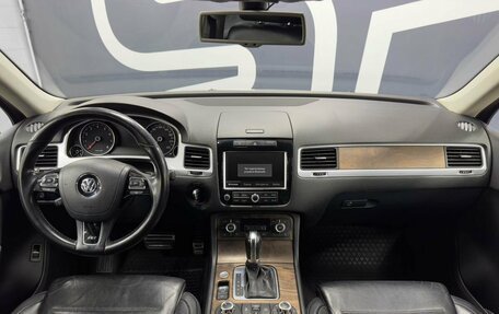 Volkswagen Touareg III, 2012 год, 1 999 900 рублей, 7 фотография