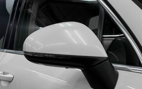 Volkswagen Touareg III, 2012 год, 1 999 900 рублей, 16 фотография