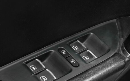 Volkswagen Touareg III, 2012 год, 1 999 900 рублей, 13 фотография