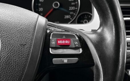 Volkswagen Touareg III, 2012 год, 1 999 900 рублей, 12 фотография