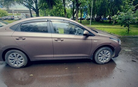 Hyundai Solaris II рестайлинг, 2019 год, 1 120 000 рублей, 2 фотография