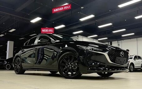 Mazda 3, 2022 год, 1 800 000 рублей, 3 фотография