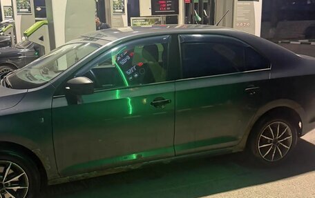Skoda Rapid I, 2014 год, 420 000 рублей, 2 фотография