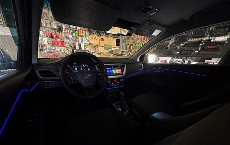 Hyundai Solaris II рестайлинг, 2017 год, 980 000 рублей, 12 фотография