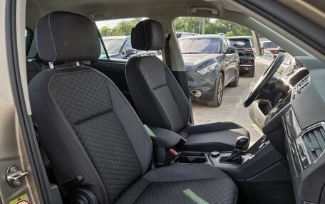 Volkswagen Tiguan II, 2018 год, 2 762 000 рублей, 8 фотография