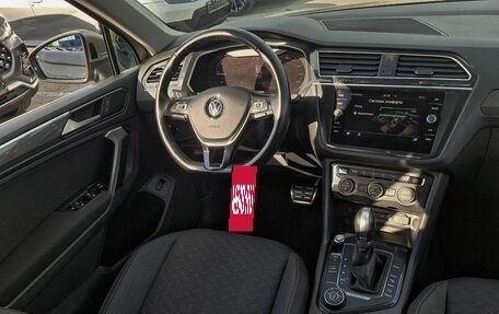 Volkswagen Tiguan II, 2018 год, 2 762 000 рублей, 10 фотография