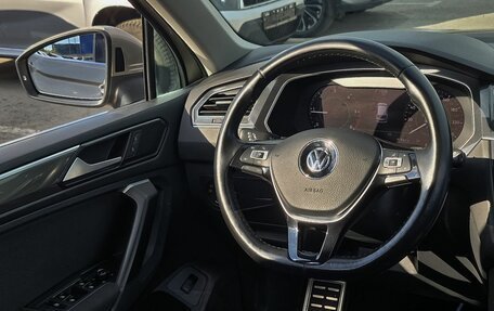 Volkswagen Tiguan II, 2018 год, 2 762 000 рублей, 12 фотография
