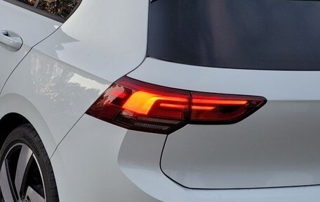 Volkswagen Golf GTI, 2021 год, 3 690 000 рублей, 6 фотография