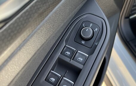 Volkswagen Golf GTI, 2021 год, 3 690 000 рублей, 14 фотография