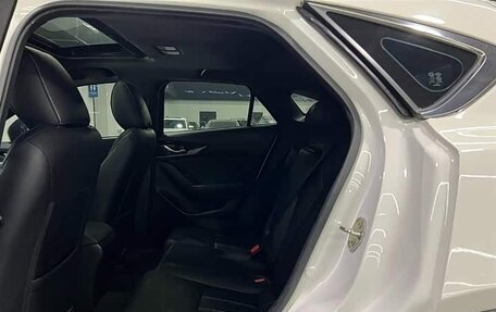Mazda CX-4, 2022 год, 2 290 000 рублей, 10 фотография
