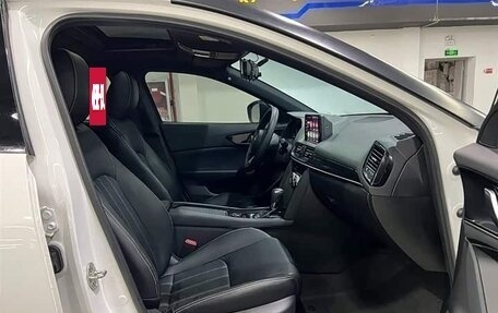 Mazda CX-4, 2022 год, 2 290 000 рублей, 17 фотография