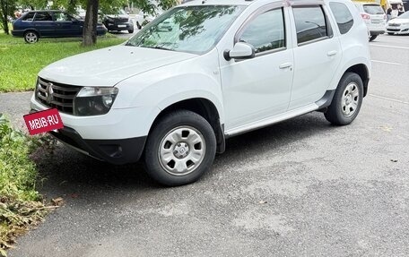 Renault Duster I рестайлинг, 2015 год, 600 000 рублей, 3 фотография