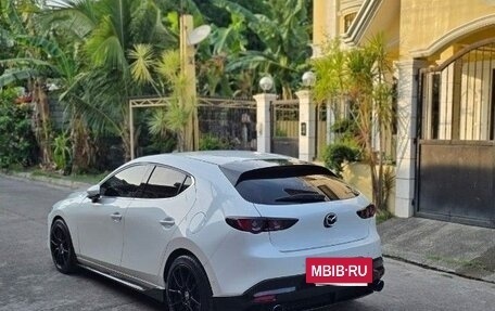 Mazda 3, 2021 год, 2 300 000 рублей, 3 фотография