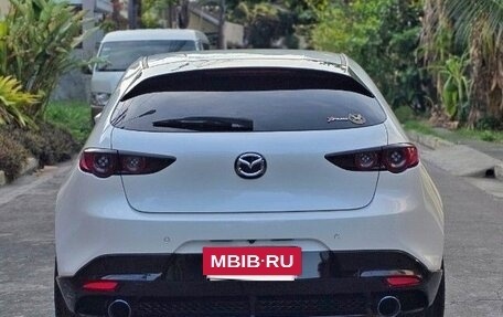 Mazda 3, 2021 год, 2 300 000 рублей, 4 фотография