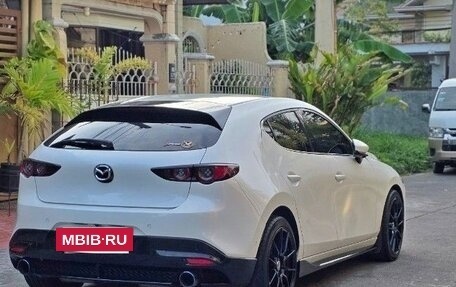 Mazda 3, 2021 год, 2 300 000 рублей, 2 фотография