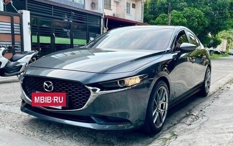 Mazda 3, 2021 год, 2 020 000 рублей, 2 фотография