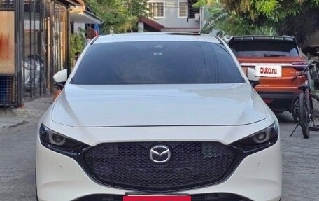 Mazda 3, 2021 год, 2 300 000 рублей, 6 фотография