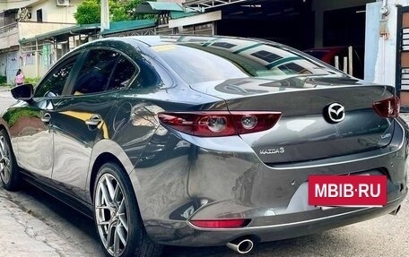 Mazda 3, 2021 год, 2 020 000 рублей, 4 фотография