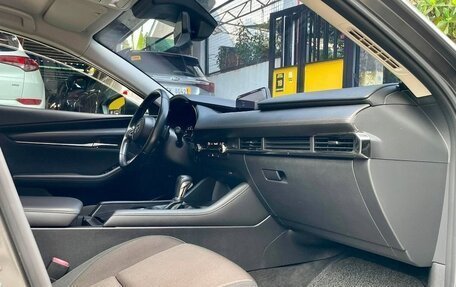 Mazda 3, 2021 год, 2 020 000 рублей, 8 фотография