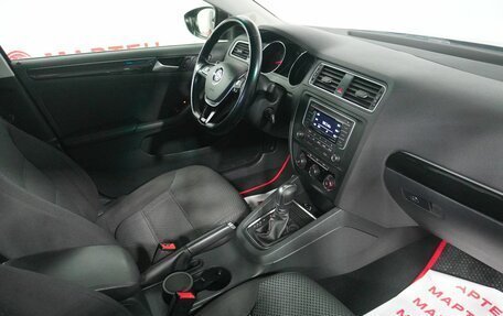 Volkswagen Jetta VI, 2018 год, 1 313 000 рублей, 10 фотография