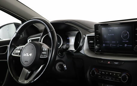 KIA cee'd III, 2021 год, 2 199 990 рублей, 12 фотография