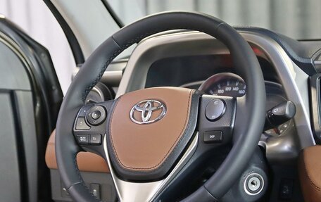 Toyota RAV4, 2015 год, 1 749 000 рублей, 9 фотография