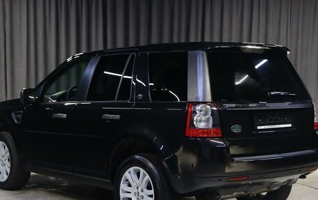 Land Rover Freelander II рестайлинг 2, 2011 год, 1 049 000 рублей, 4 фотография