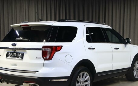 Ford Explorer VI, 2018 год, 2 349 000 рублей, 2 фотография