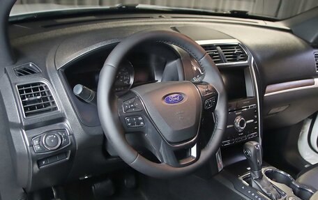 Ford Explorer VI, 2018 год, 2 349 000 рублей, 9 фотография