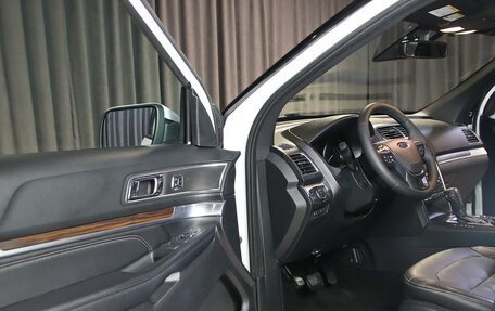 Ford Explorer VI, 2018 год, 2 349 000 рублей, 8 фотография