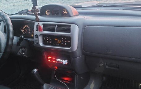 Mitsubishi L200 III рестайлинг, 2005 год, 800 000 рублей, 8 фотография