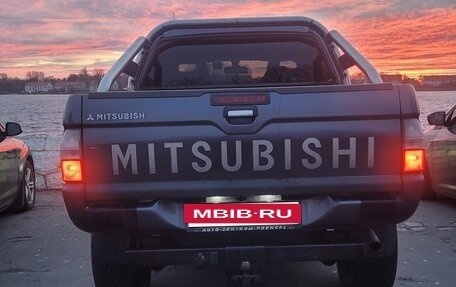 Mitsubishi L200 III рестайлинг, 2005 год, 800 000 рублей, 7 фотография
