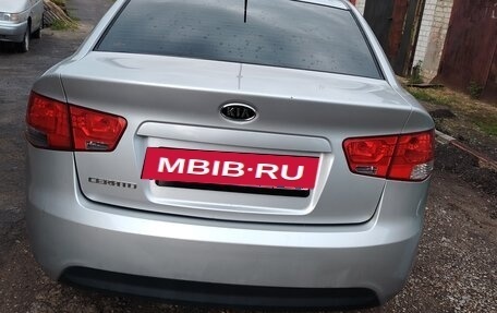 KIA Cerato III, 2010 год, 780 000 рублей, 3 фотография